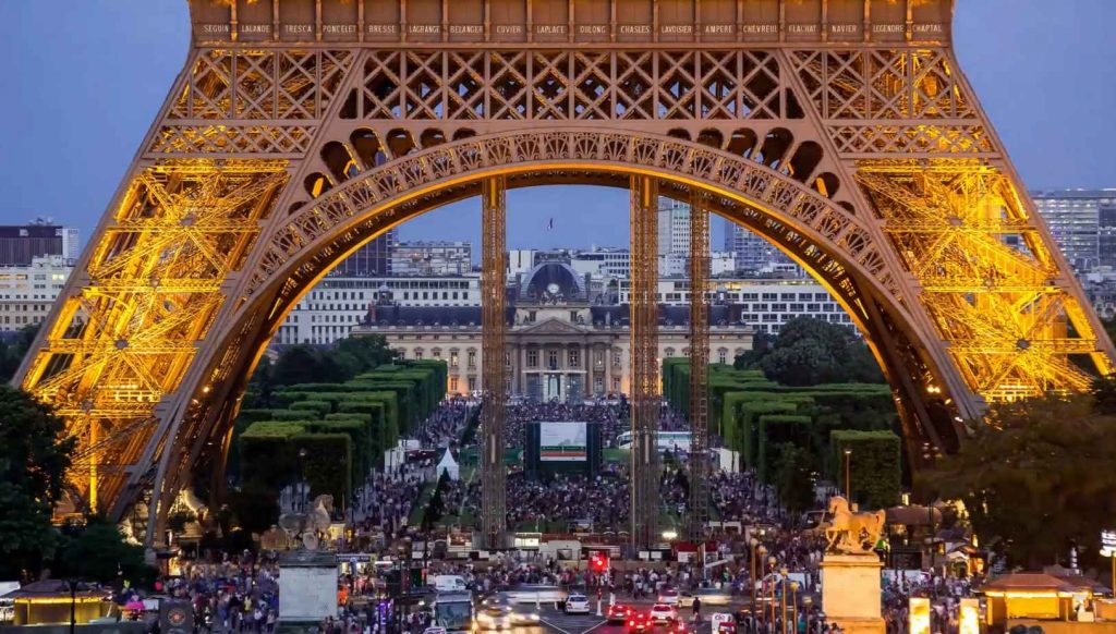 法国巴黎 埃菲尔铁塔 4K高清视频 第1张